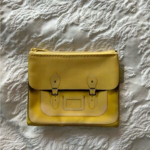 Candy yellow wallet/coin purse (unused, no coin-like smell)